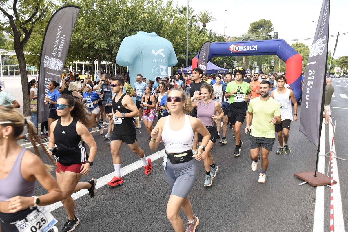 La carrera y marcha Solidaria Asteamur, en imágenes