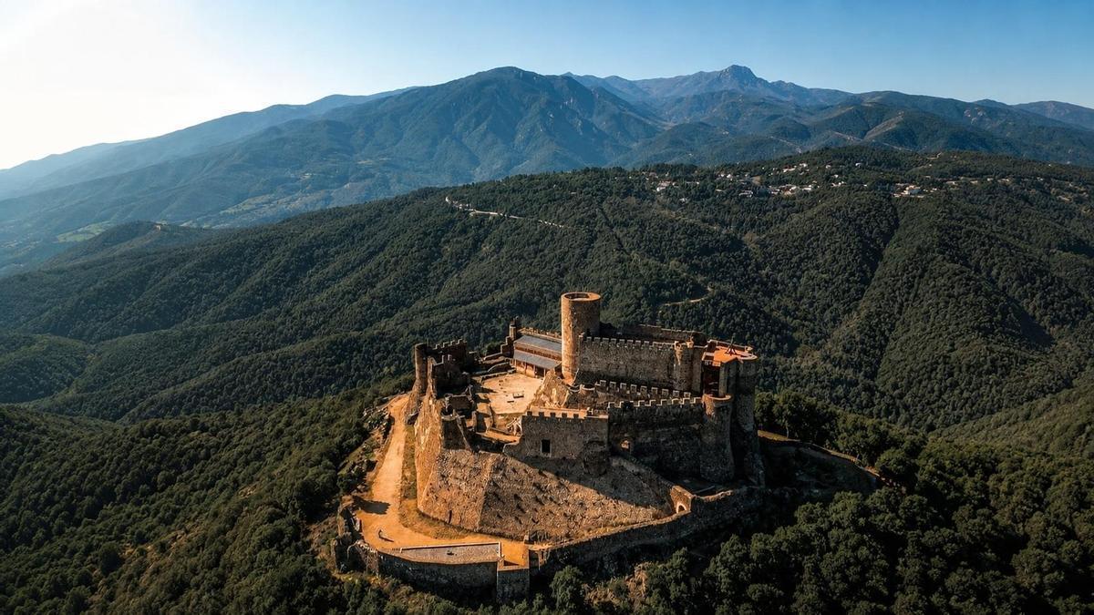 Es uno de los castillos más espectaculares y bonitos de España.