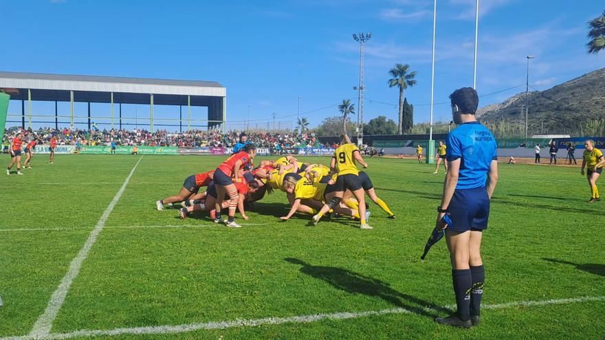 Tavernes de la Valldigna vibra con España en una jornada para el recuerdo