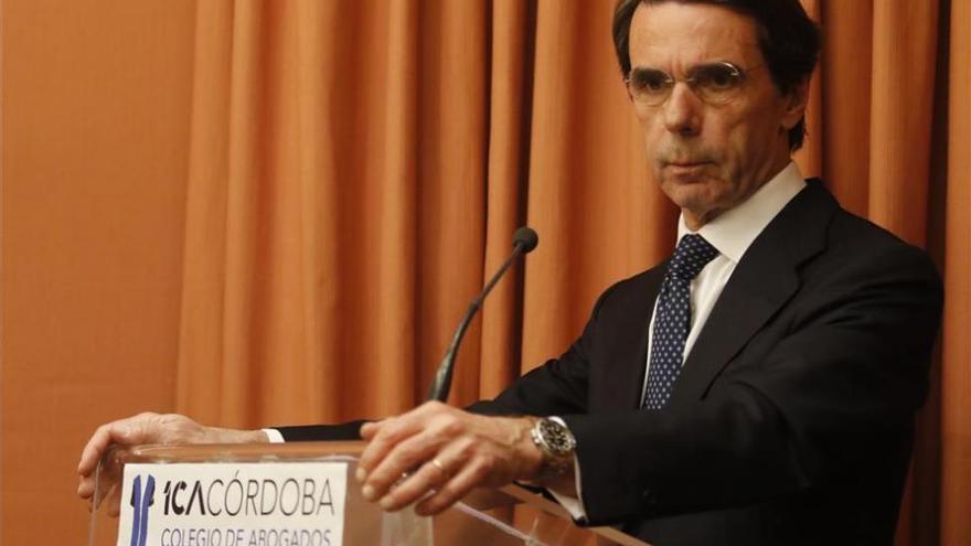 Aznar reclama un impulso para continuar las reformas que mejoren instituciones y leyes