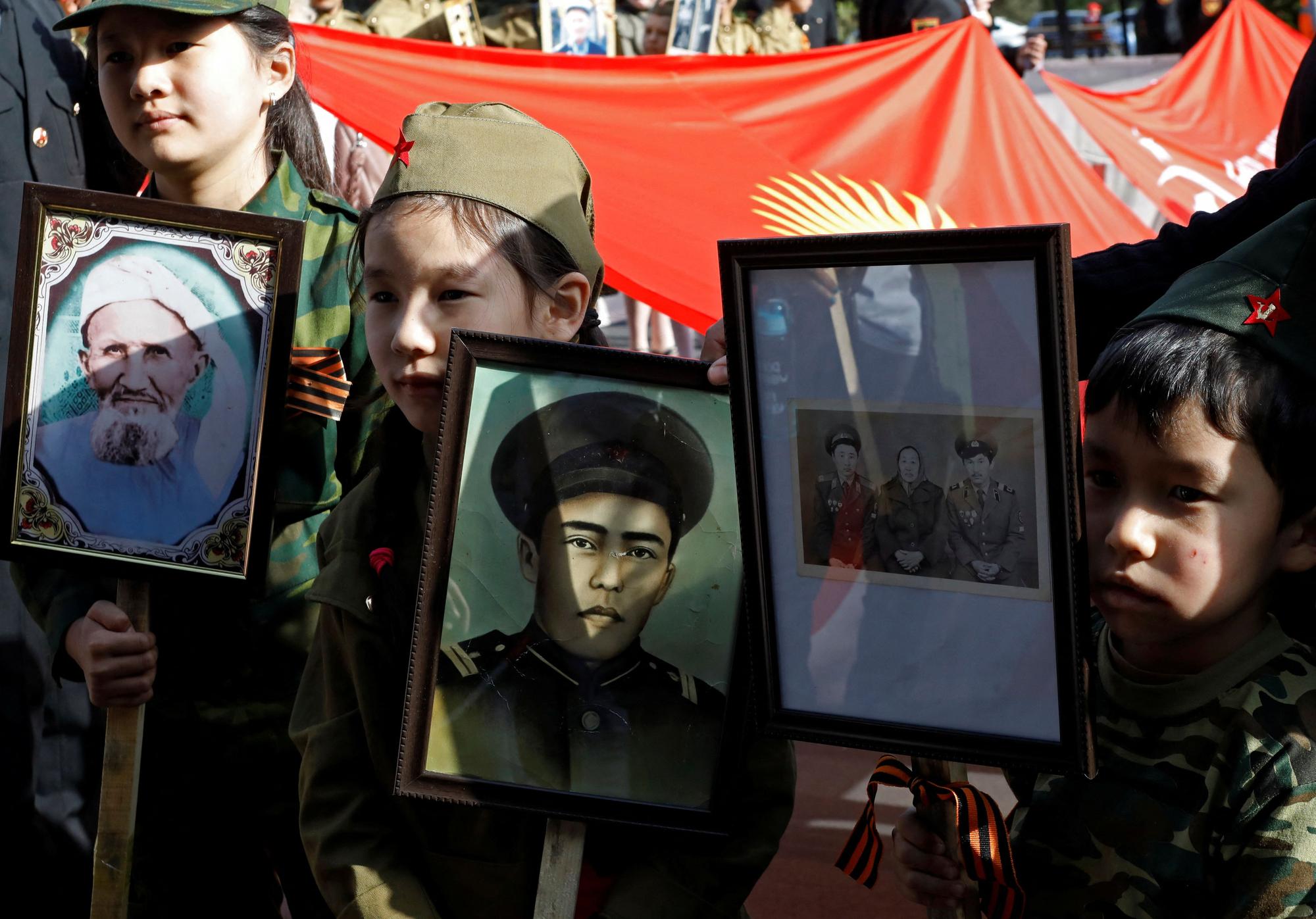 People mark Victory Day in Bishkek