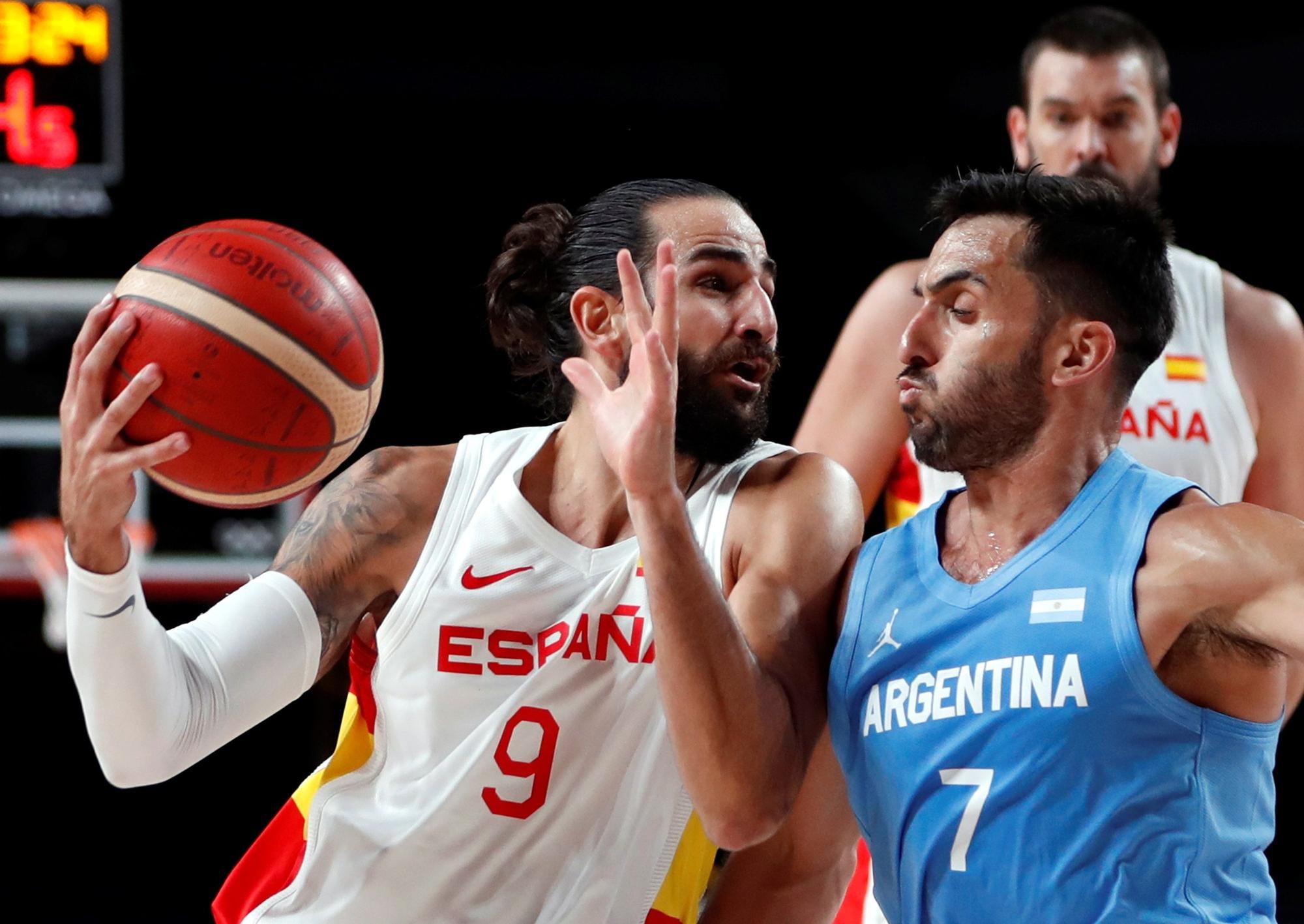 Una imagen del partido de baloncesto de los JJOO entre España y Argentina