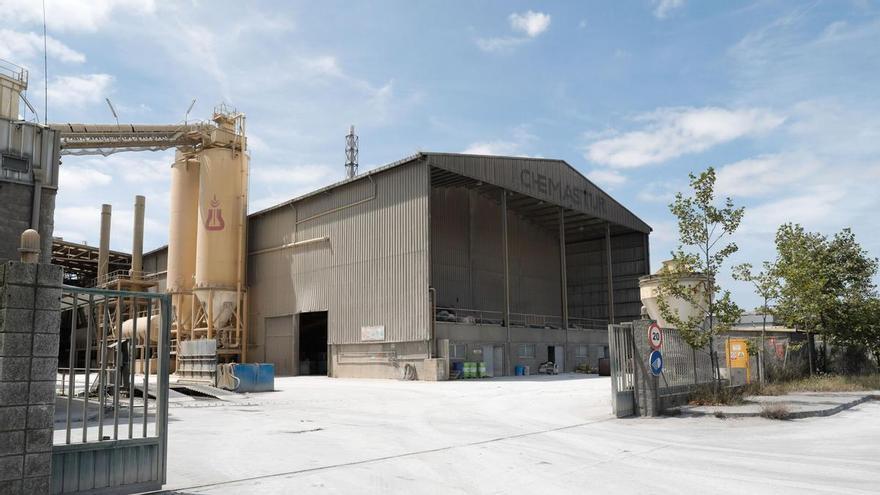 El Puerto dará audiencia a Asturiana de Fertilizantes (Chemastur) antes de decidir si le renueva la concesión
