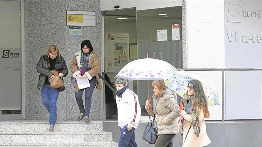 El final de la campaña navideña y citrícola en Castellón eleva los parados en 1.573