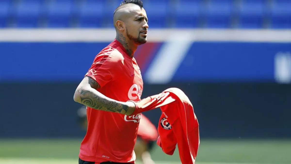 Arturo Vidal explica cómo parar a Messi