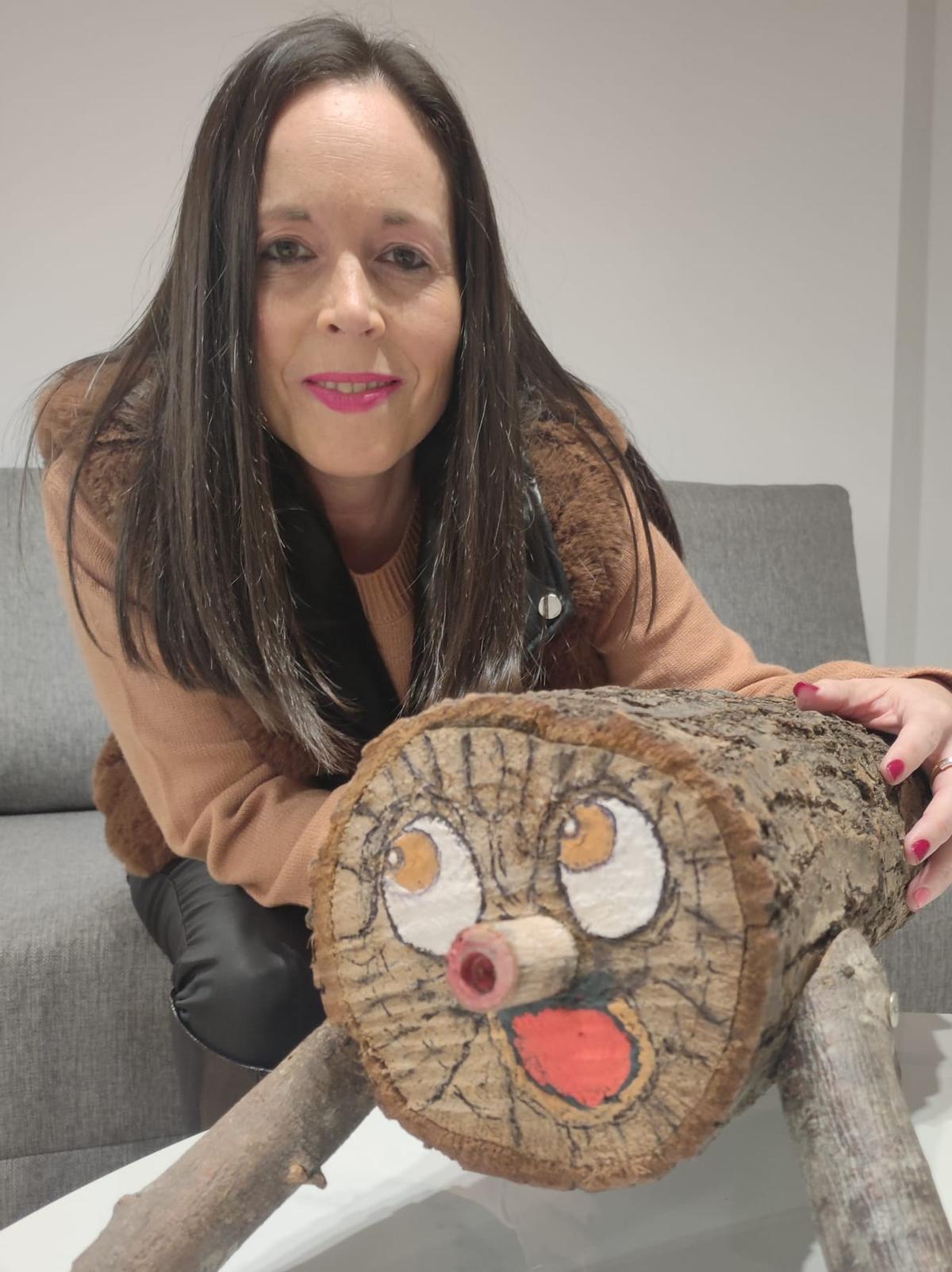 Gema Maria Barrios con el "Nataliegu"