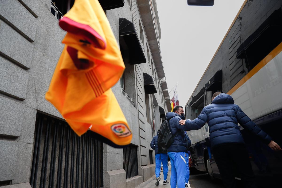 La caótica llegada del Barça al hotel de concentración