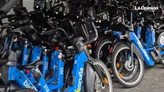 El 'sanatorio' de Bicicoruña: las nueva instalaciones de mantenimiento de bicicletas de A Coruña doblan tamaño y personal