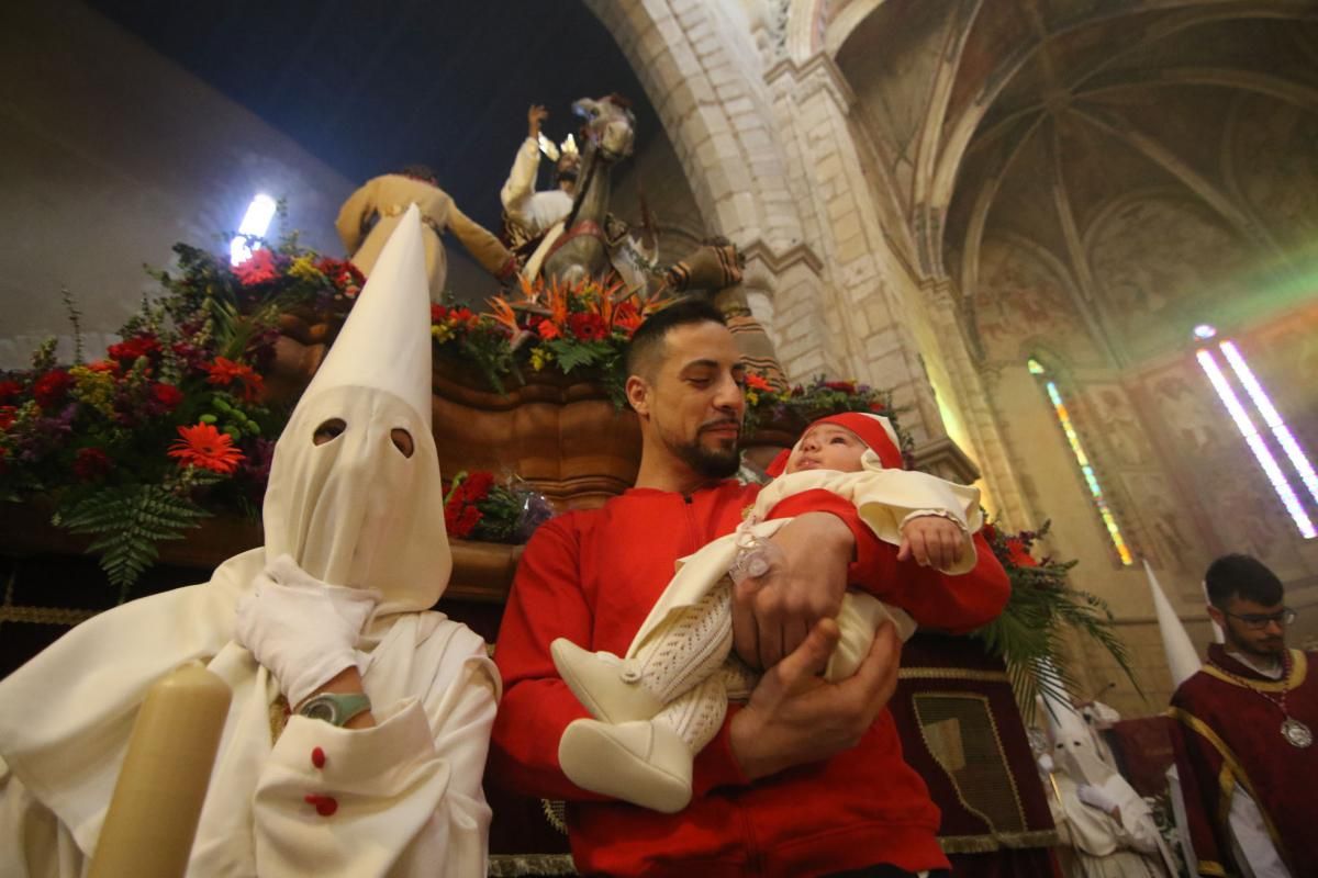 La Borriquita abre la Semana Santa cordobesa