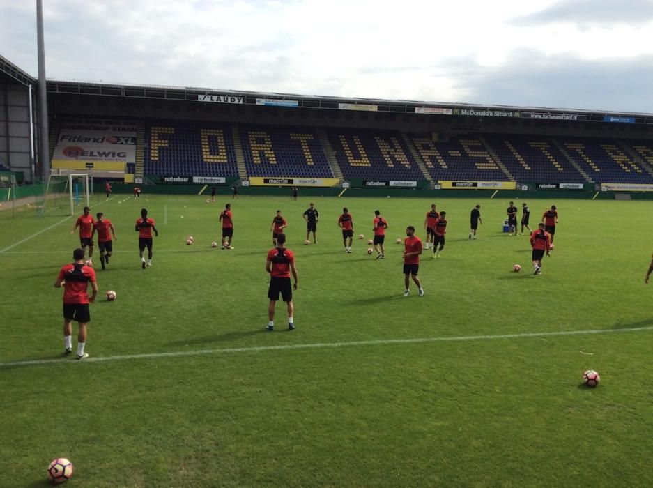 Intensa sesión de entrenamiento del Mallorca en Holanda