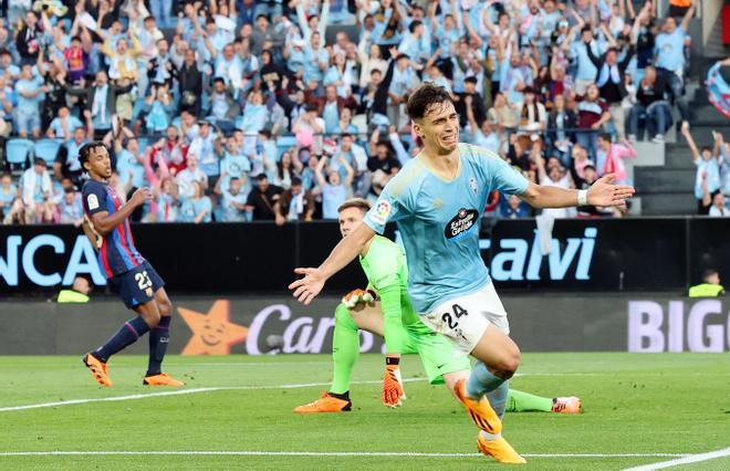 Lágrimas de felicidad en Balaídos: otro final de temporada agónico del Celta