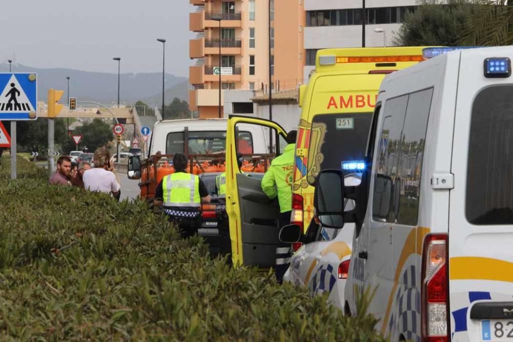 El accidente ha tenido lugar en la avenida de la Paz