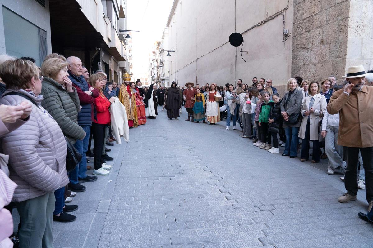 Así ha sido la representación de la "Dansa Macabra" en Ontinyent