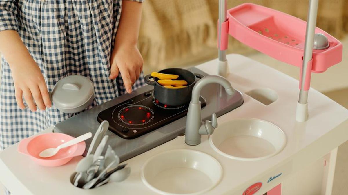 Cocina de juguete para niños.