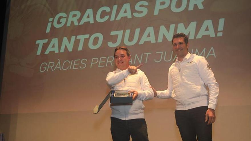El Running Castelló homenajea a Juanma Medina por su labor