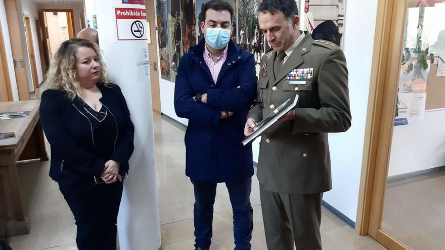 La cría caballar del Ejército se muestra en el centro cultural de Salas