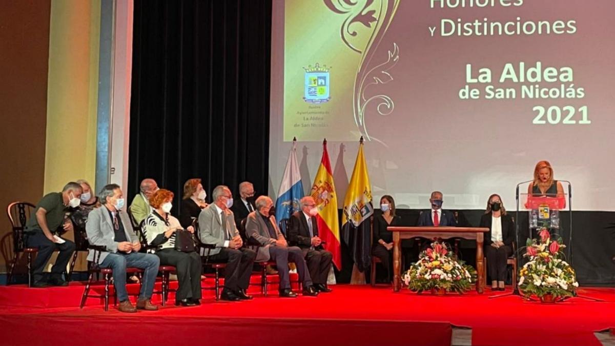 Honores y distinciones | LP/DLP