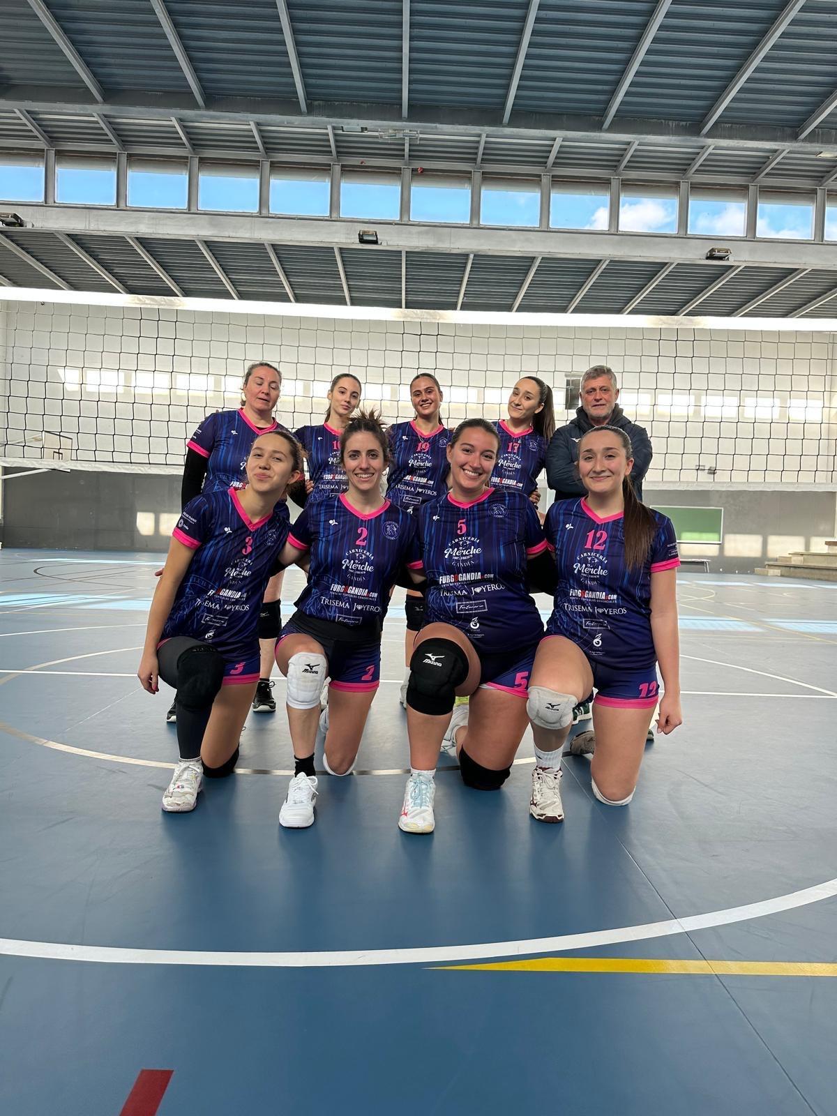 El senior femenino de 2ª División del Club Voleibol Gandia