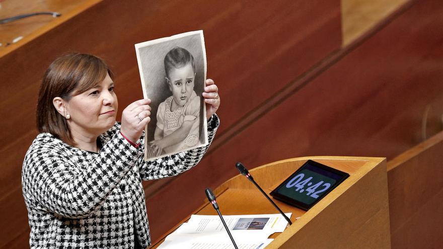 Bonig, con el retrato de su abuelo.