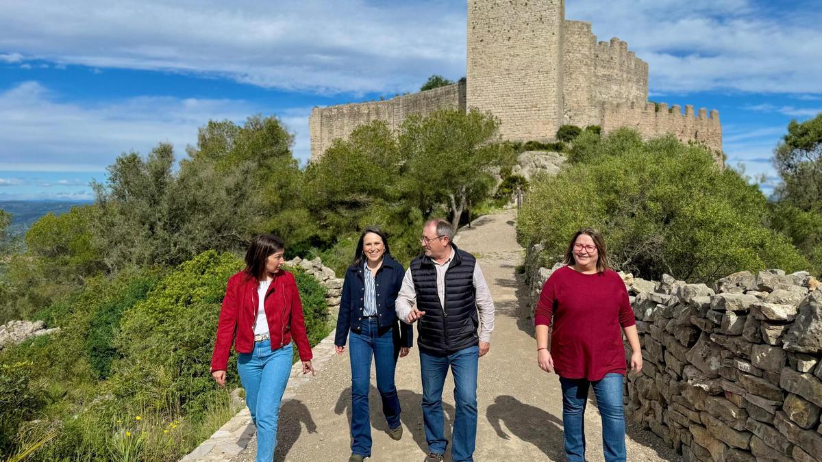 Jiménez, Galí, Bou i Sanz van visitar la fortalesa de Polpís.
