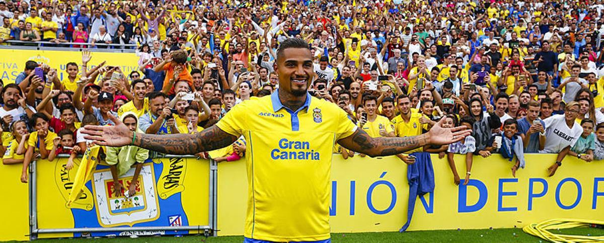 "Gasté mucho dinero en coches, discotecas y ropa"