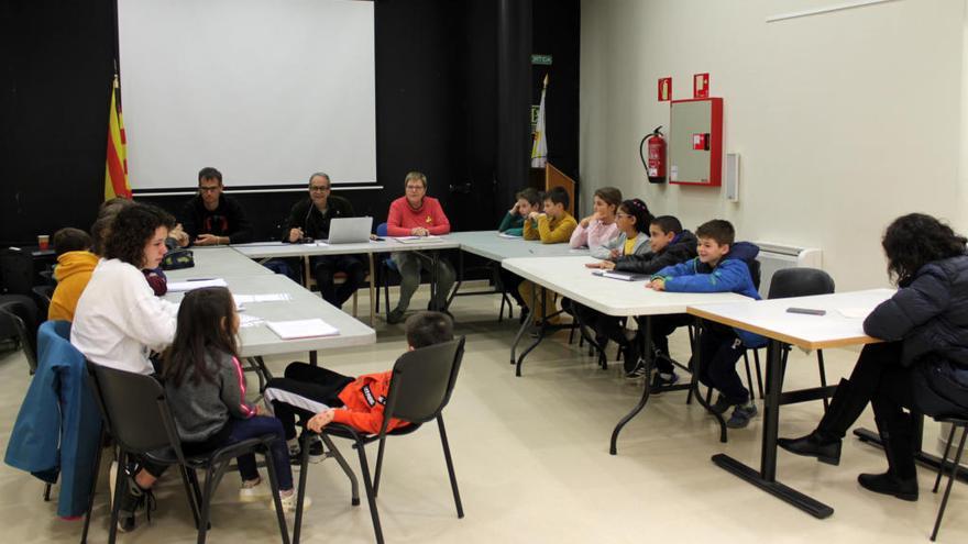 Vilajuïga celebra el primer Consell d&#039;Infants