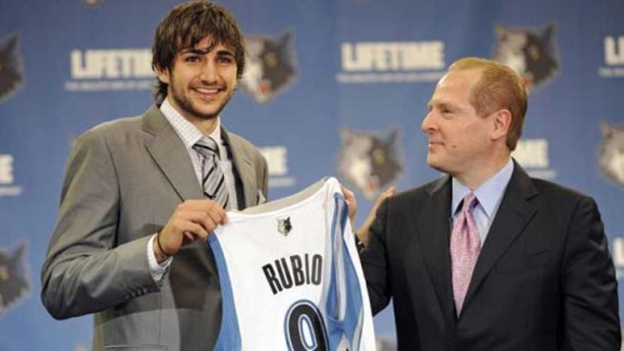 Ricky Rubio, presentado con los Timberwolves