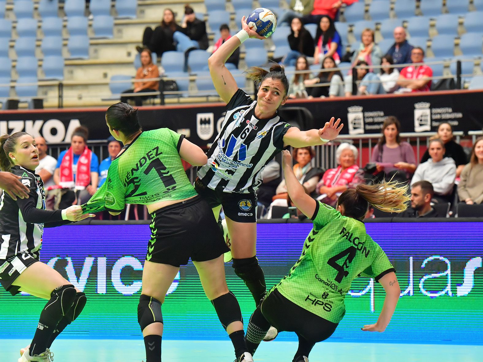 El Costa del Sol gana y pasa a las semifinales de la Copa de la Reina de balonmano femenino