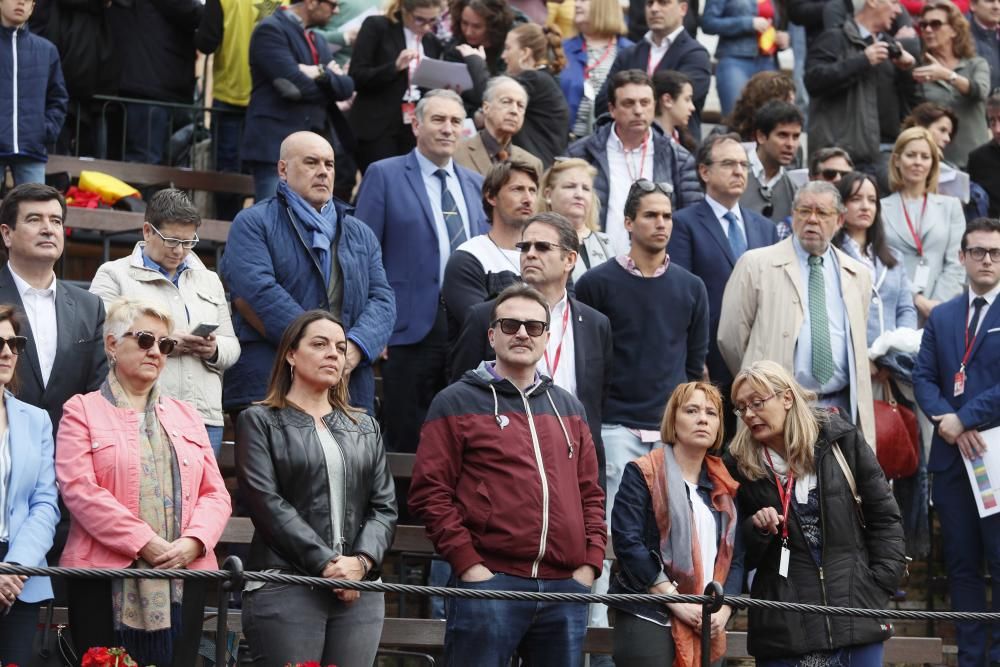 Caras conocidas en la plaza de toros de Valencia