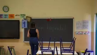 Huelga de profesores en Alicante en directo: los docentes inician un paro sin precedentes con 66.000 profesionales llamados a la convocatoria