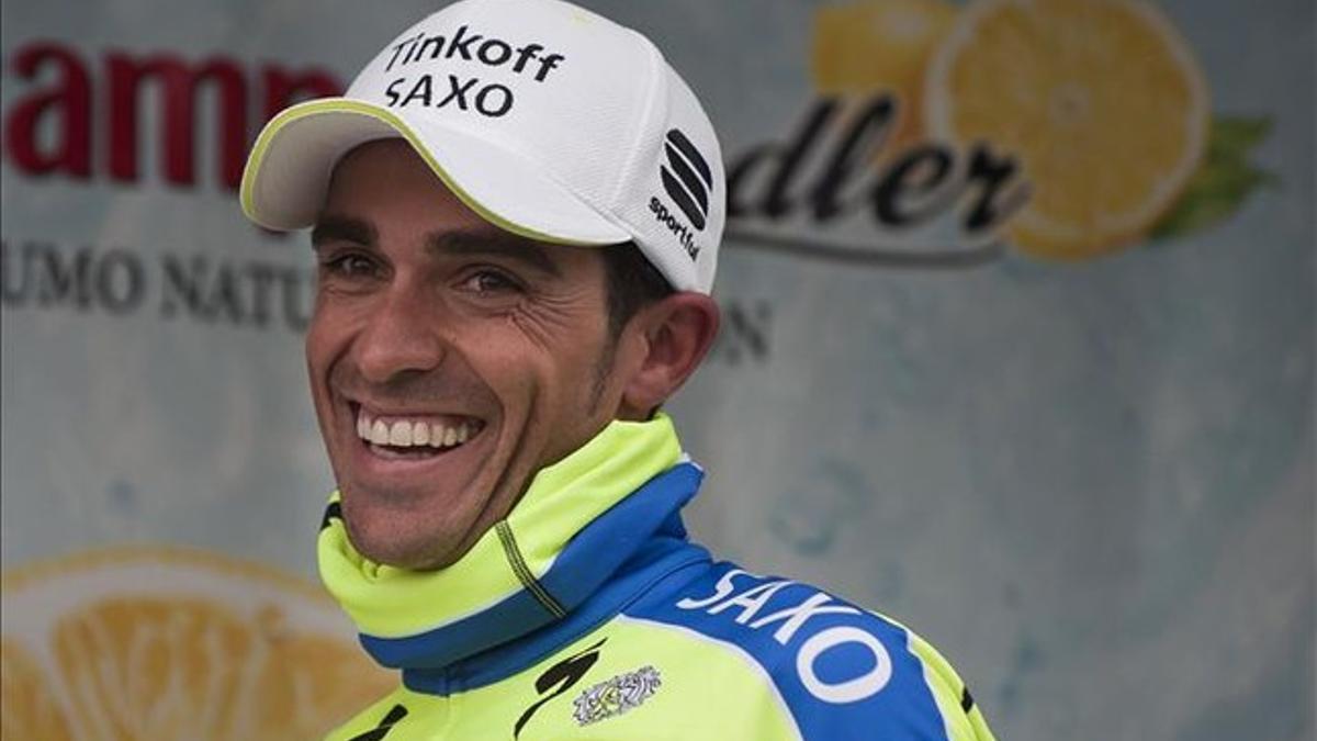 Alberto Contador hace una apuesta arriesgada con Giro y Tour pero se muestra confiado