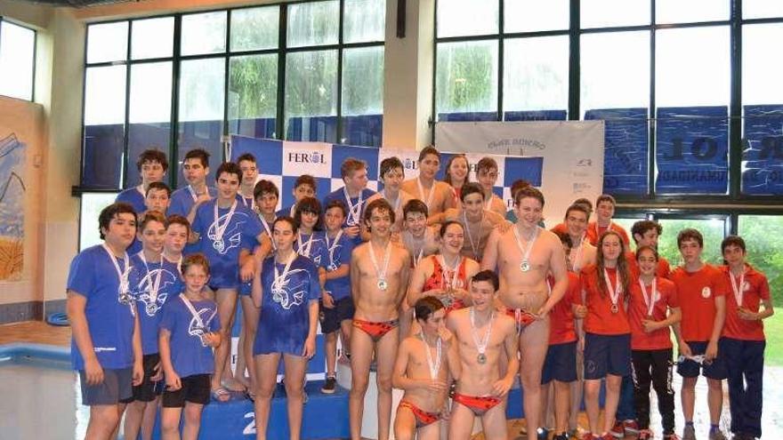 Podium del Campeonato Gallego Infantil. // FDV