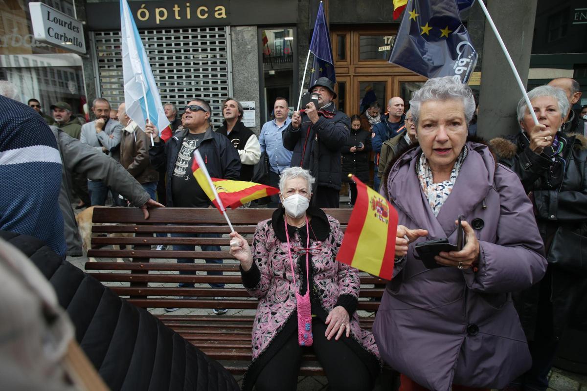 Protestas en Lugo, Galicia, en contra del acuerdo de amnistía entre el PSOE y Junts