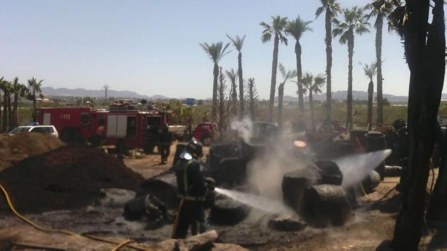 Sofocan un incendio en un vivero cercano al hospital