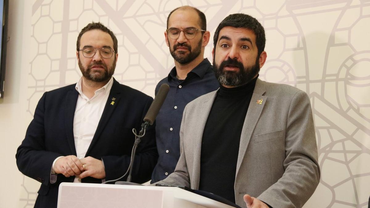 El alcalde de Sabadell, Maties Serracant, y el conseller de Treball, Afers Socials i Familia, Chakir El Homrani