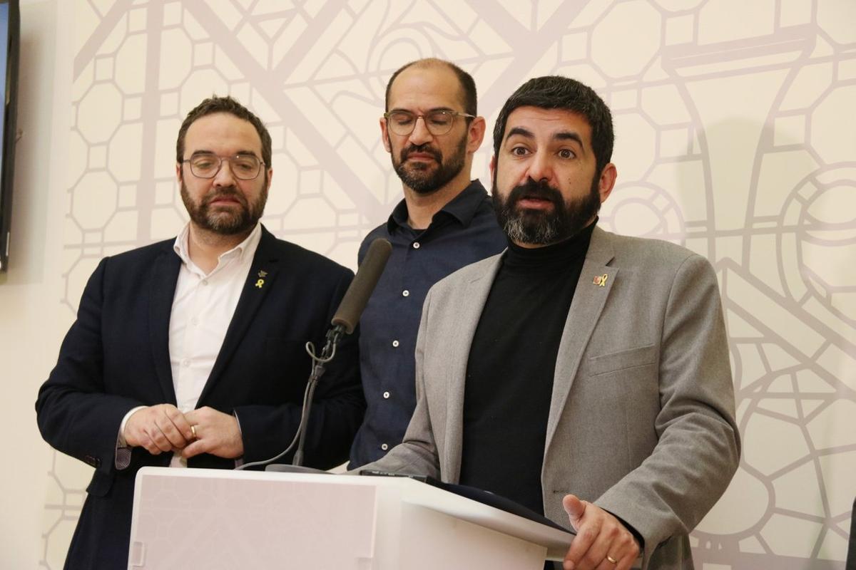 El alcalde de Sabadell, Maties Serracant, y el conseller de Treball, Afers Socials i Familia, Chakir El Homrani.