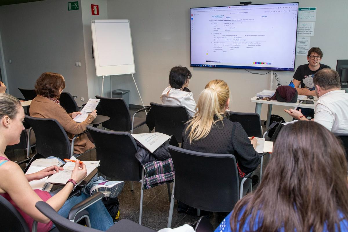 Imagen de archivo de uno de los cursos voluntarios para sanitarios que se impartieron el invierno pasado.