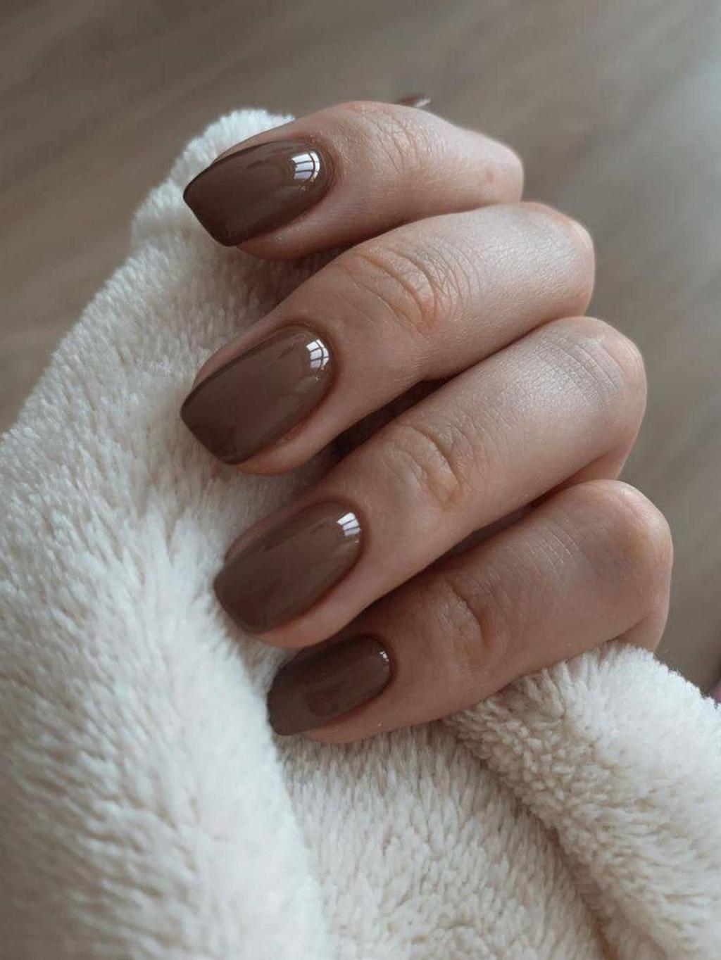 MANICURA CHOCOLATE
