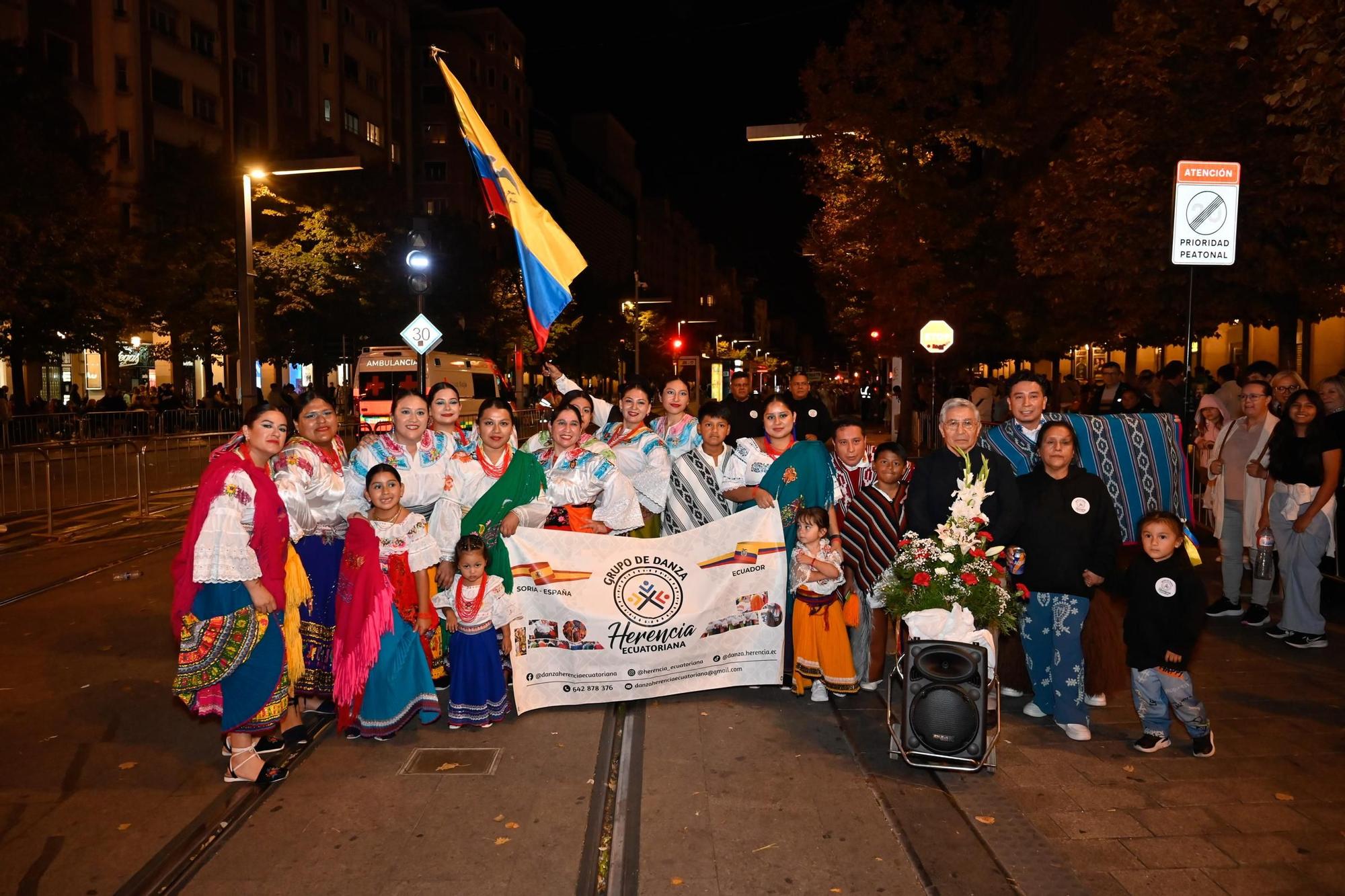 Grupo de danza ecuatoriana