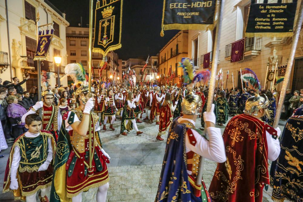 El baile del caracol por la Centuria de Los Armaos