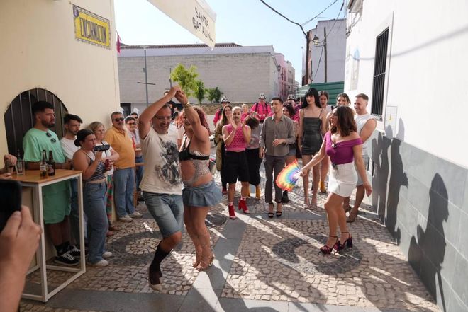 Así ha sido la carrera de tacones en Los Palomos de Badajoz