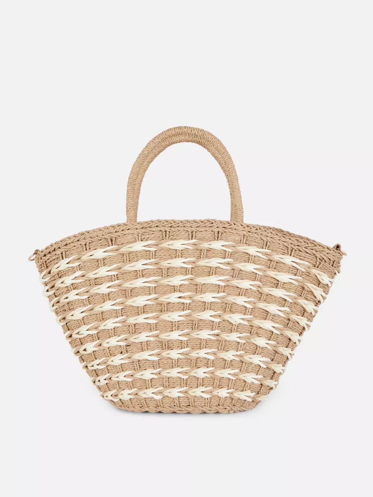 PRIMARK BOLSOS RAFIA Primark se ha superado con la coleccion de bolsos para el verano del capazo al diseno de rafia