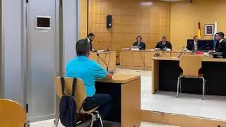 El acusado de abusar de su hijastro en Tenerife: "Es un invento de la familia de mi expareja"