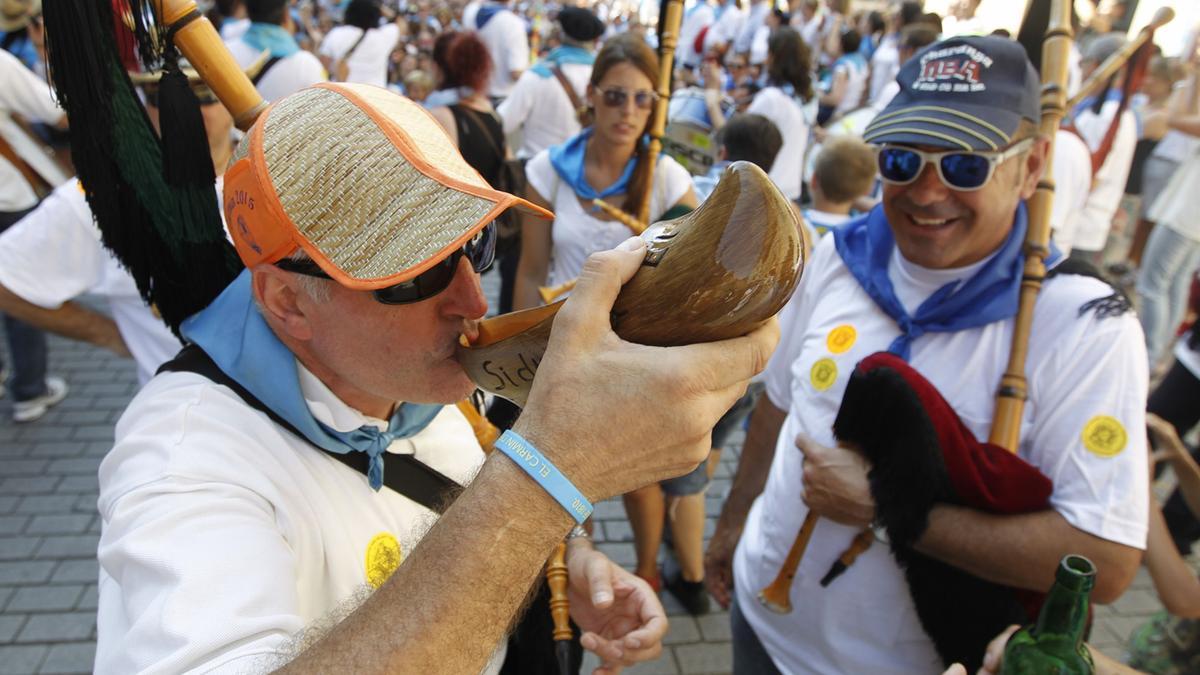 Imágenes del Carmín 2015: si lo viviste recordarás este ambiente