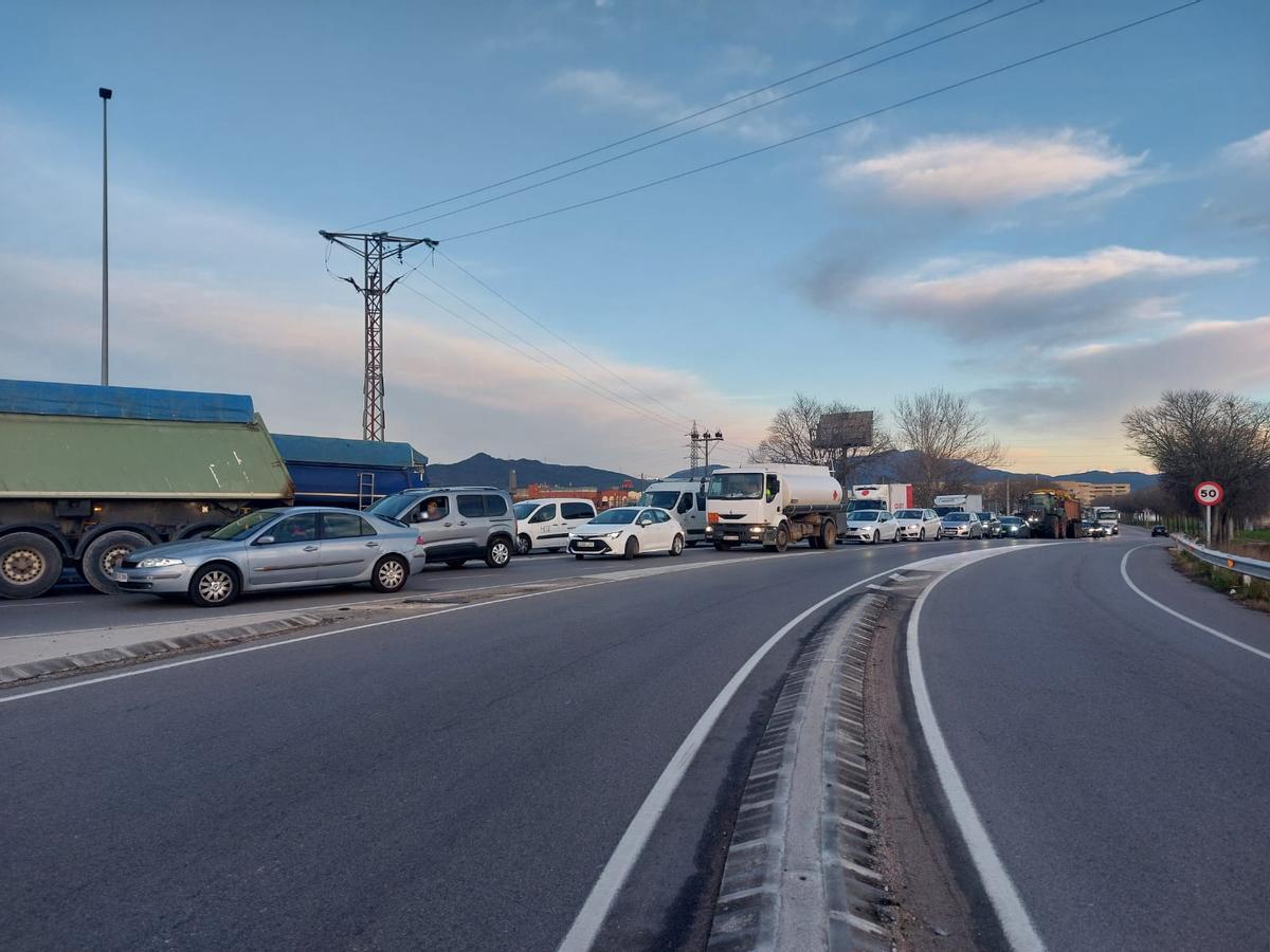 Les imatges de la vaga de professors a Salt