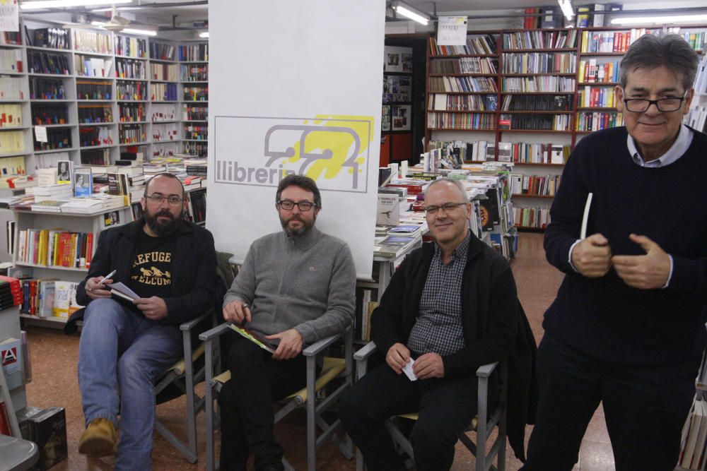 Presentació del llibre «El veler magenta»