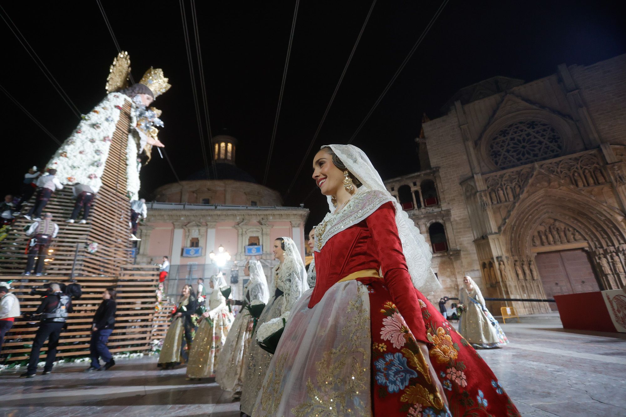 Todas las fotos de la Ofrenda del 17 de marzo por la calle San Vicente de 20:00 a 21:00 horas