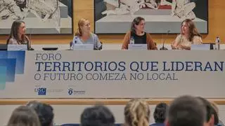 La alcaldesa de Cangas, en un foro de la Universidad de Santiago