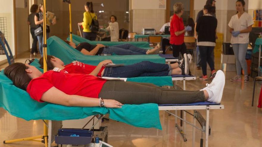 Maratón de sangre en la Universidad