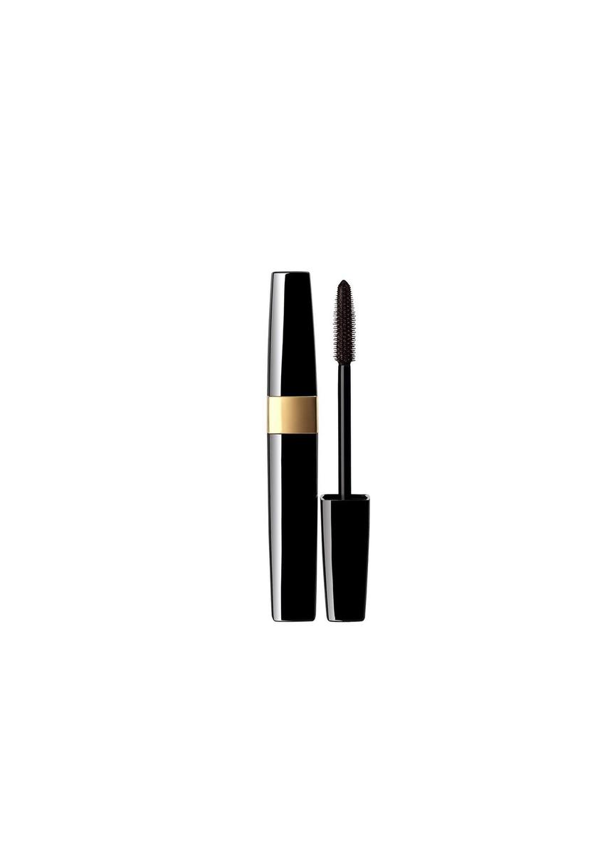 Colección crucero de maquillaje de Chanel: Inimitable Waterproof N°87 Vert Profond